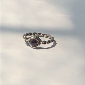 Garnet Stone Sterling Silver Ring with Twisted Band size 7.75